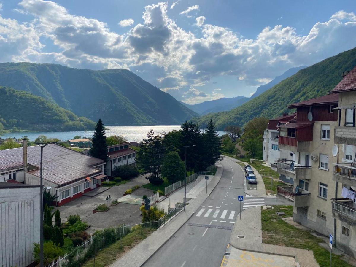 Apartman Andjela Plužine Zewnętrze zdjęcie